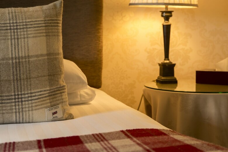 The Tongue Hotel