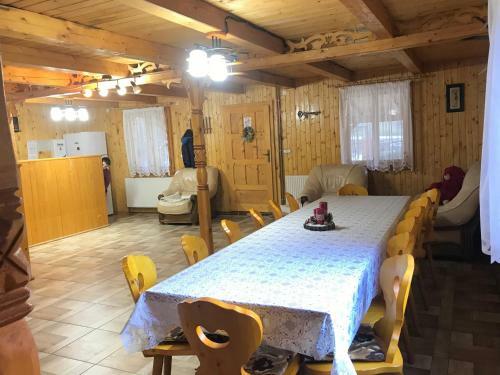 Lodge Pensiunea Valea Tonii