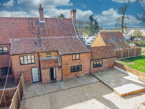 Cosy 2 Bedroom Cottage - Cawston Norwich