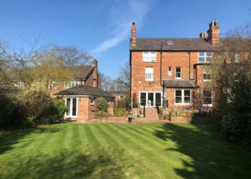 Brand New Apartment In Knutsford