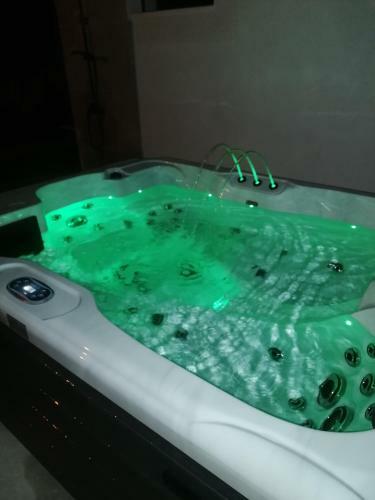 Hostal L'atelier de Guytou Et Spa