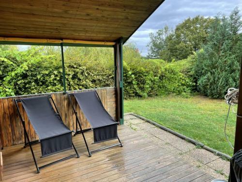 G�te Chouvigny, 3 Pi�ces, 5 Personnes - Fr-1-489-352