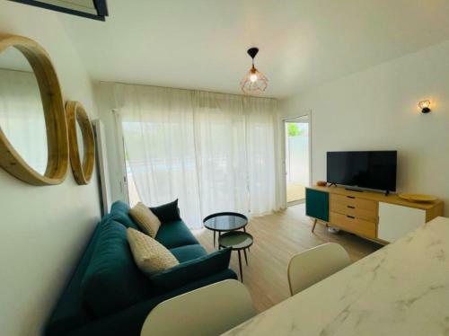 Apartamento T2 Terrace On The Ground Floor-pool-golf-park