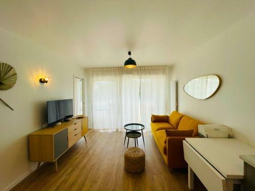 Apartamento Studio- Terrace On The Ground Floor-pool-golf-park
