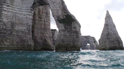 Cabanes Flottantes Et G�tes Au Fil de L'eau