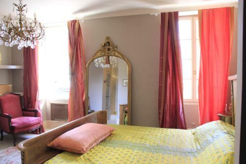 Apartamento The French Village Authentic House