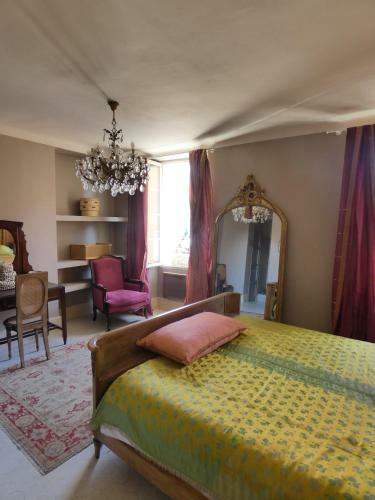 Apartamento The French Village Authentic House