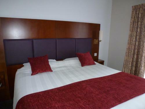 Hotel Cross Roads By Good Night Inns
