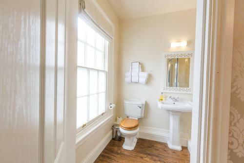 Bed & Breakfast Dunedin Country House