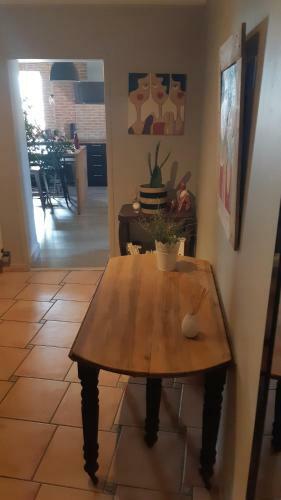 Maison de Village � 20 Minutes de La Mer