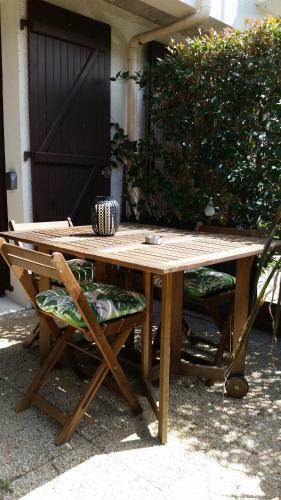 Apartamento F2 Avec Terrasse Sud, Parking, Wifi Courseulles