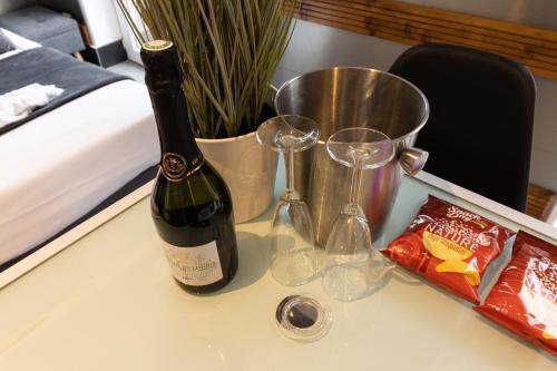 Apartamento Le Mignon - Topdestination-dijon (Jacuzzi)***