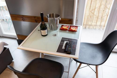 Apartamento Le Mignon - Topdestination-dijon (Jacuzzi)***