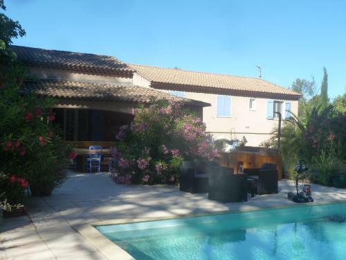 La Grande Villa Des Oliviers