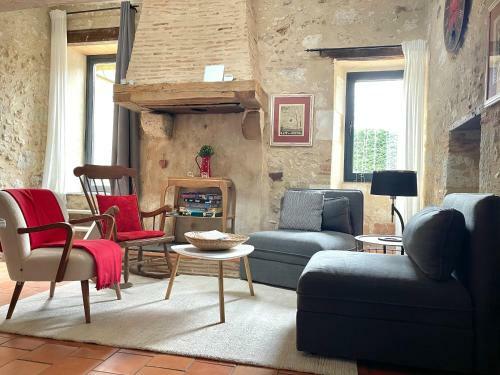 Les R�gniers - 2 G�tes de 2 � 14 Personnes