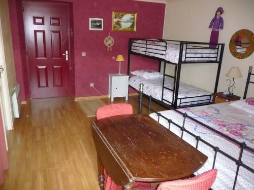 Bed & Breakfast Le Moulin D'eysus G�tes Et Chambres D'h�tes