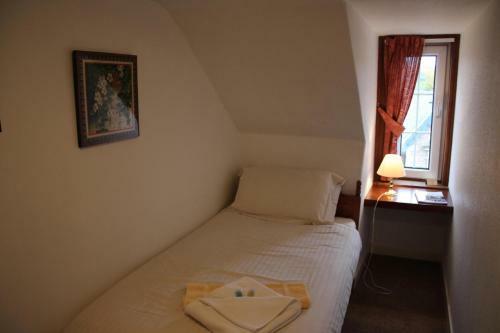 Hostal Highland Guest House
