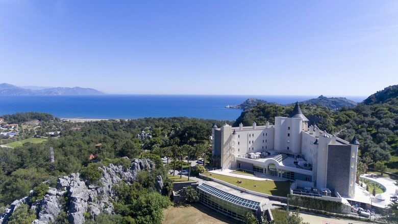 X Life Hotel Sarıgerme 15 - Adult Hotel
