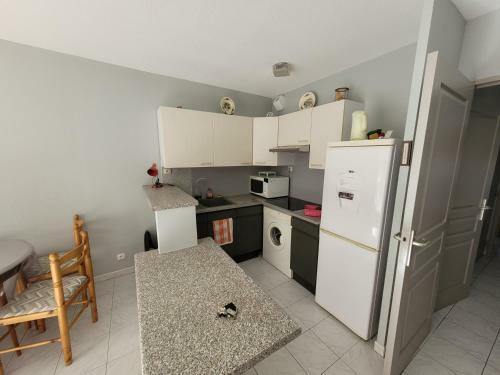 Apartamento Le Chant de La Mer- Fr�jus Plage