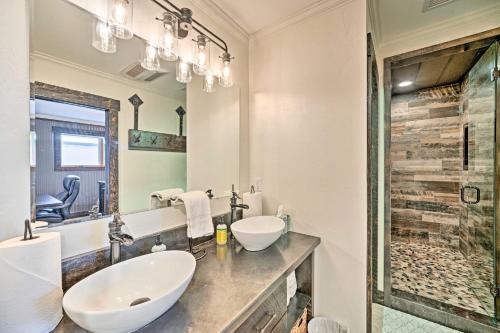 Rustic-chic Apartment With Gas Grill 20 Mi To Msu!