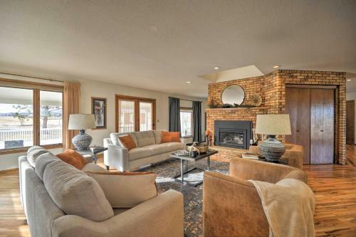 Charming Joliet Ranch House On A Working Farm