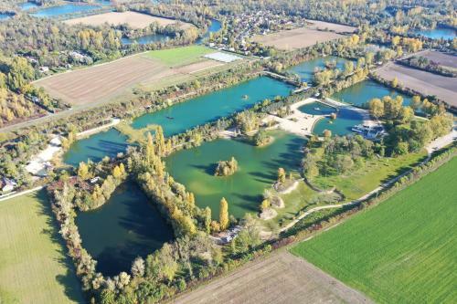 Les Etangs De La Bass�e