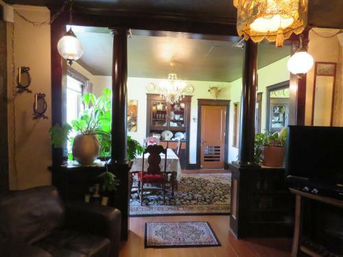 1912 Nostalgic Train Crew B&B