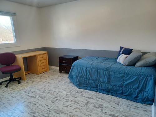 Private Room In Popular Millard Area West Omaha