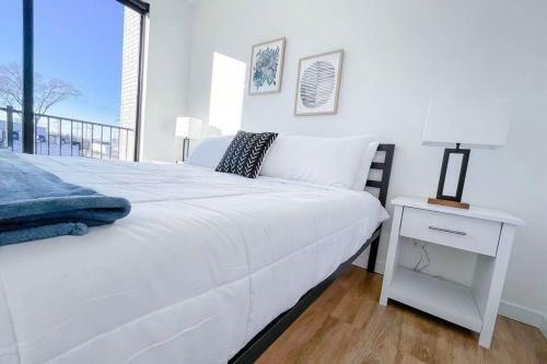 Bright 1bd/1ba Downtown Omaha Apartments