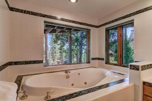 Lakeview Getaway