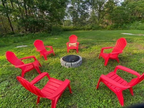 Come Play-relax-enjoy! Private Home On 2+ Acres!