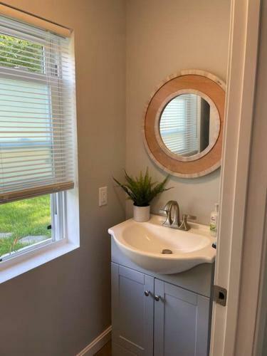 Come Play-relax-enjoy! Private Home On 2+ Acres!