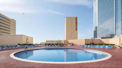 Posada Modern Beachfront Suite Cozysuites At Showboat