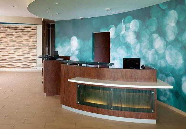 Hotel Spring Hill Suites Alexandria Southwest