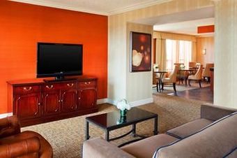 Hotel Sheraton Suites Old Town Alexandria