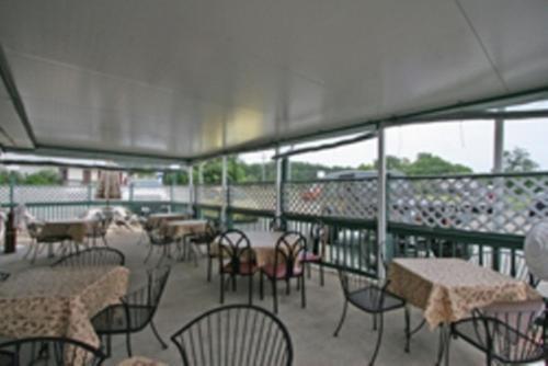 Motel Lake Anna Lodge