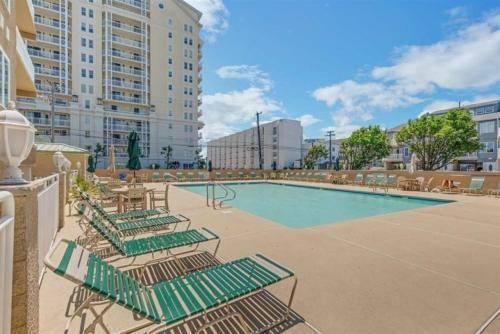 Apartamento Db301 East Rochester Avenue, Unit 106