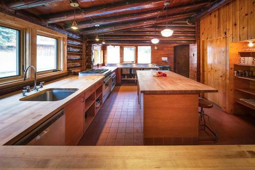 Corkins Lodge