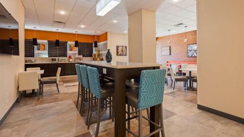 Hotel Best Western Plus Portales Inn