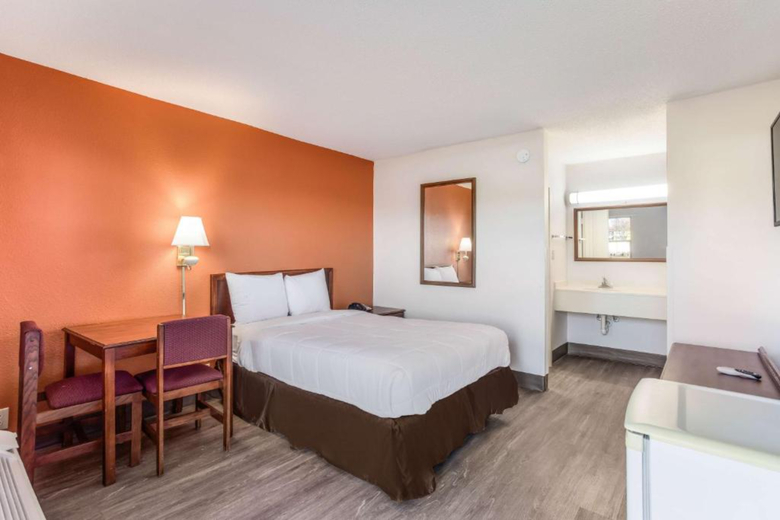 Motel Knights Inn Jacksboro