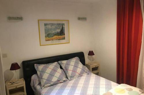 Apartamento Irigny: Maison Calme � 10 Minutes de Lyon