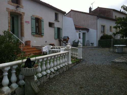 Hostal Les Capucines Au Domaine de La Pendule