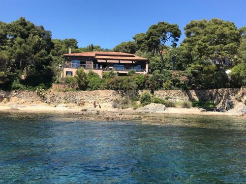 Villa Niel - Acc�s Direct Mer Et Piscine Chauff�e