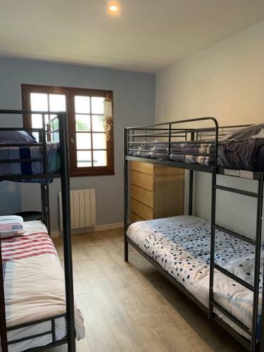 La Villa Du Payr�, Proche Mer Et Piscine Chauff�e