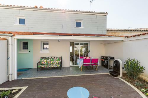 Villa Moderne Et Coloree A Jard Sur Mer