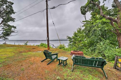 Renovated Lakefront Home With Deck In Northville!