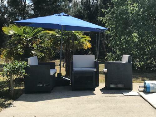 Maison Avec Piscine Au C?ur de La For�t