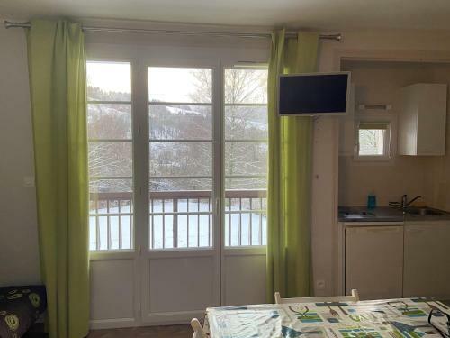 Apartamento Studio Avec Balcon, Vue D�gag�e Et Parking - S�jours de 3 Nuits Minimum