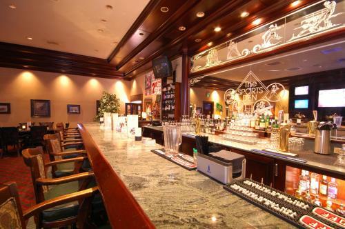 Shilo Inn Suites Hotel - Portland/beaverton