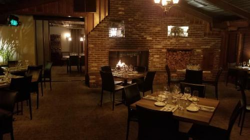 Shilo Inn Suites Hotel - Portland/beaverton